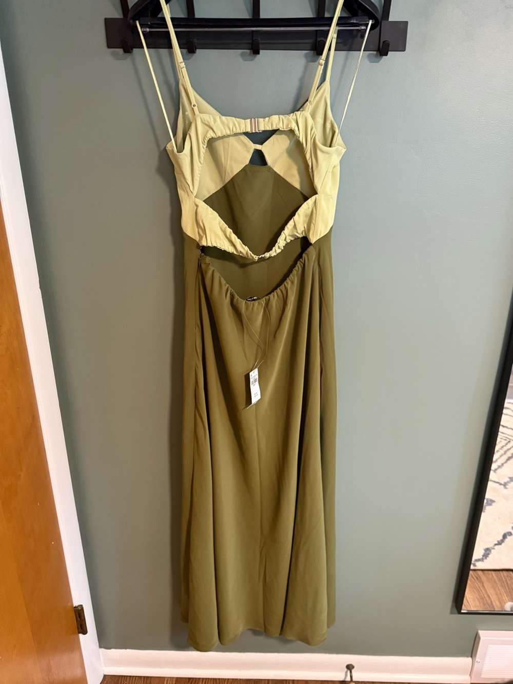 NWT The A&F Julia Slip Cutout Maxi Dress - Picture 4 of 7